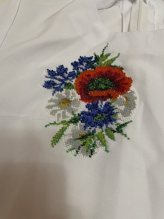 Вишете плаття дуже красиве