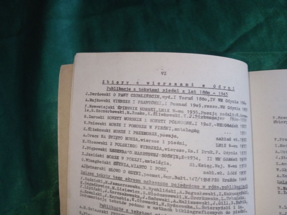 Książka - śpiewnik "Pieśni o Gdyni"