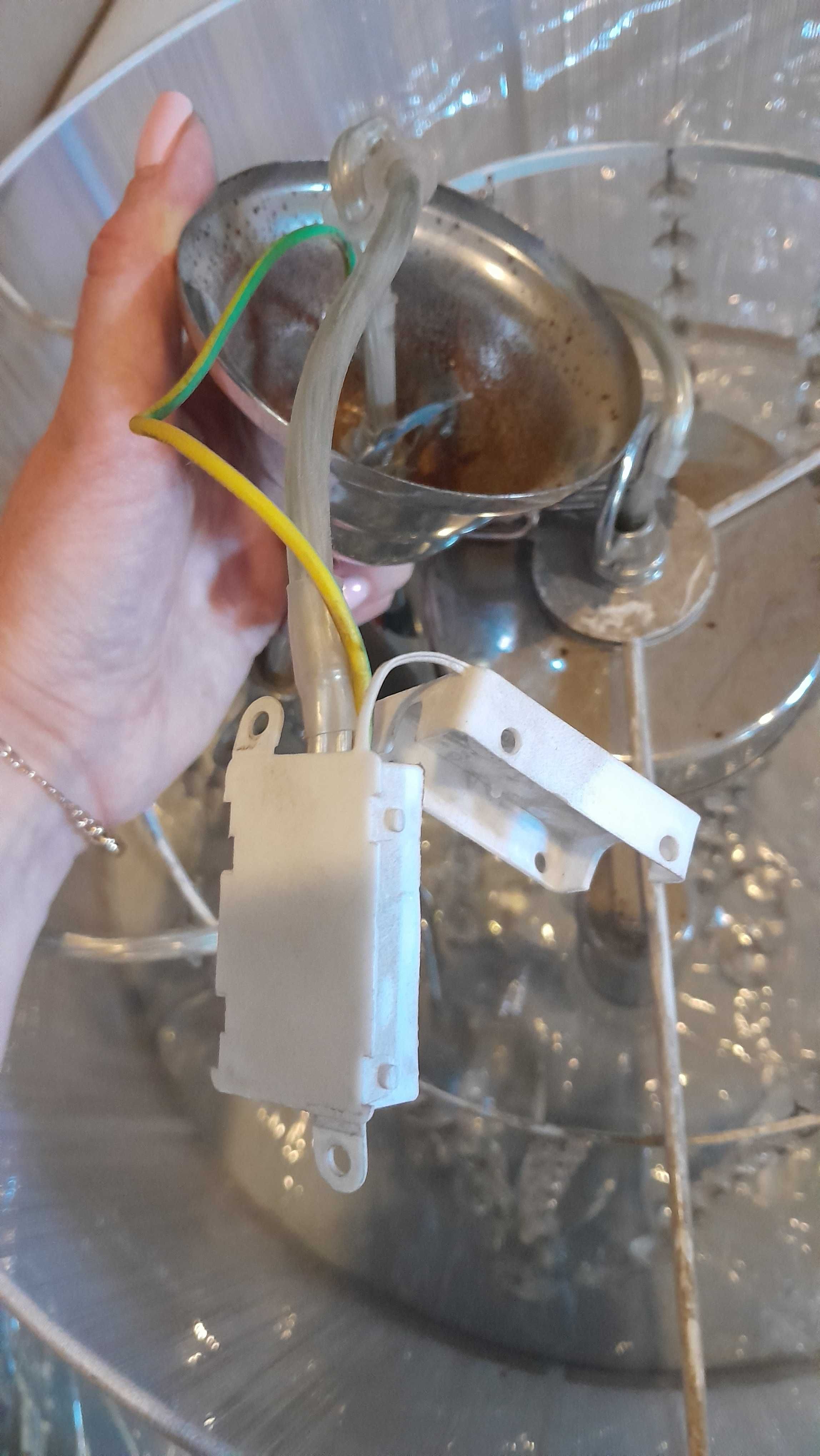 Lampa wisząca ESSENCE, biała, E14 – ITALUX