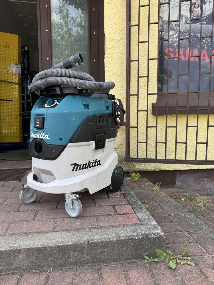 Vc4210 makita uzywana sprawne auto trzepanie filtra