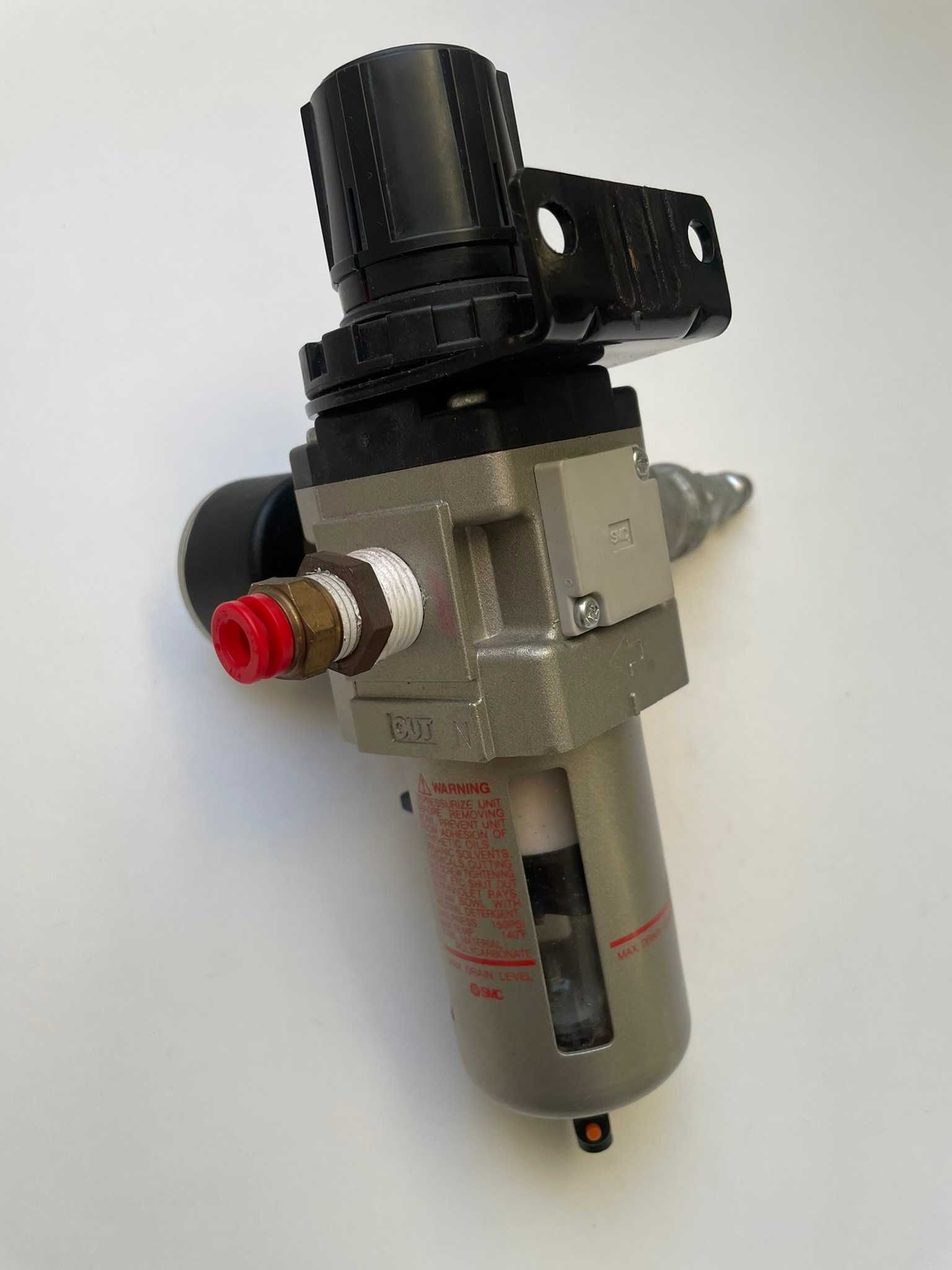 Regulator filtra SMC Corporation AW30-N03-Z-A