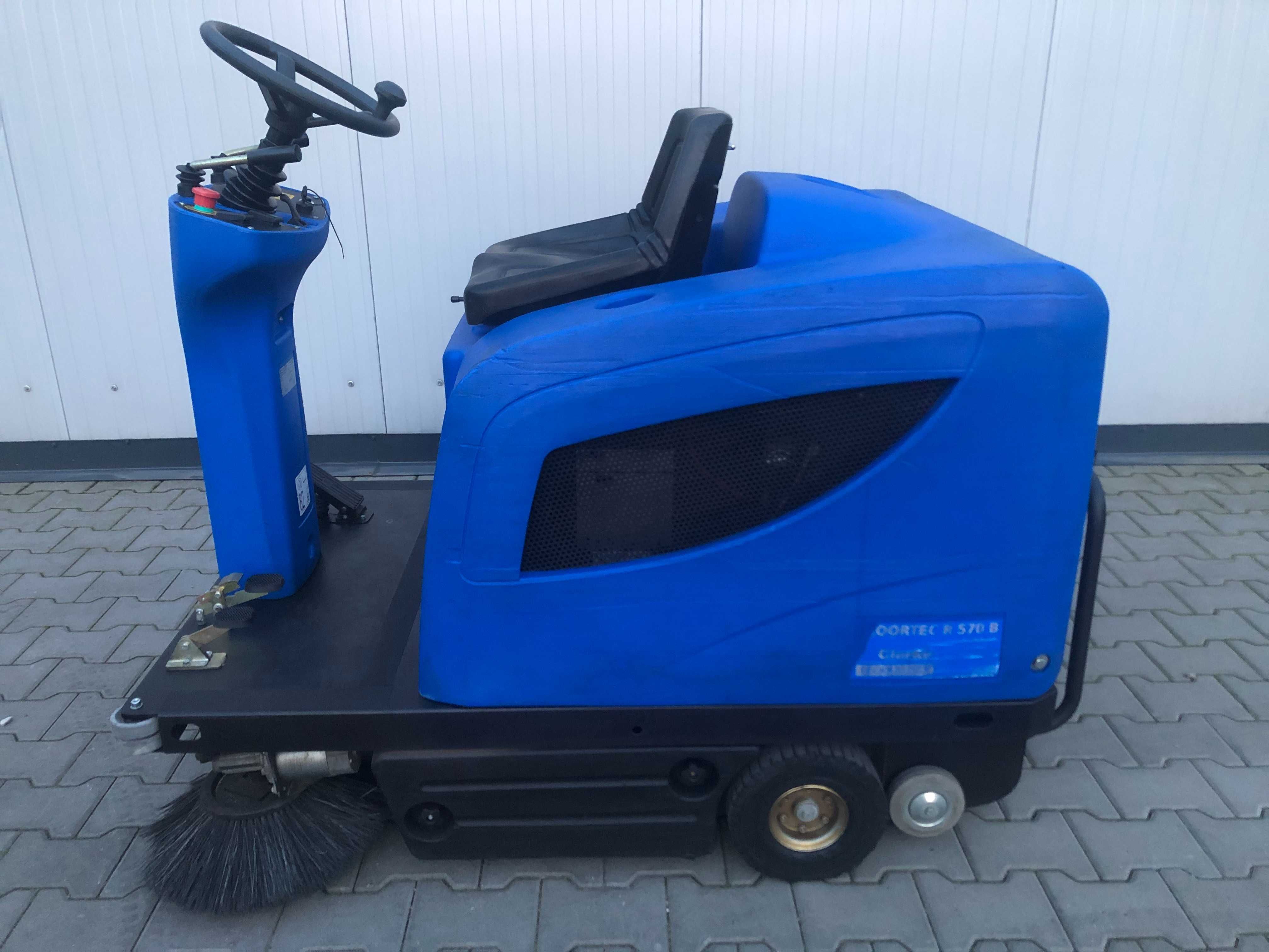 Zamiatarka Alto Sweeper Floortec R 570 Bateryjna