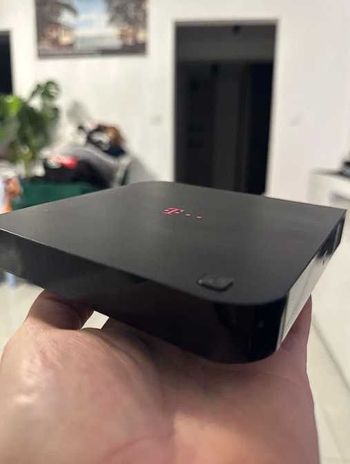 Tuner Dekoder Magenta Box Kaon T Mobile KSTB6077