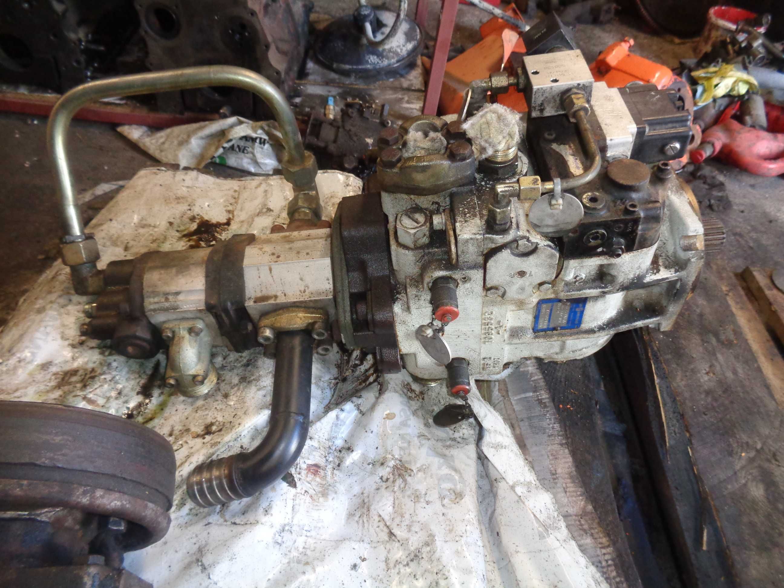 Pompa hydrauliczna SAUER SUNDSTRAND 90R055 KA1B6 - zestaw