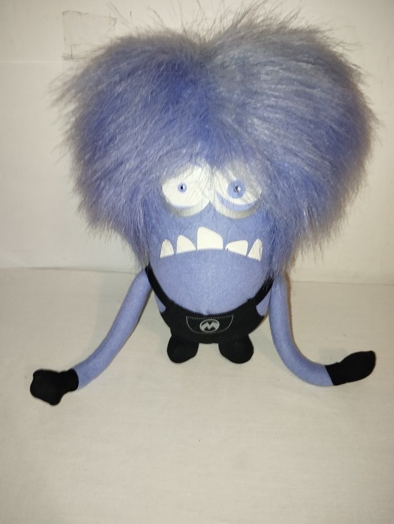 Zatruty fioletowy Minionek zły  Maskotka Orginalna 27 cm