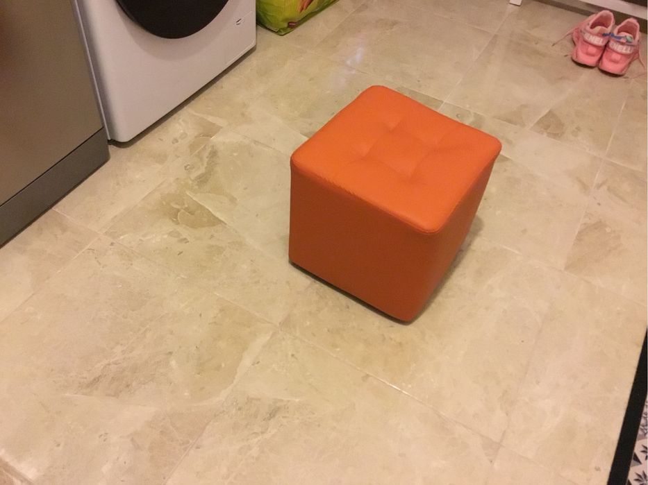 Puf de criança muito bonito