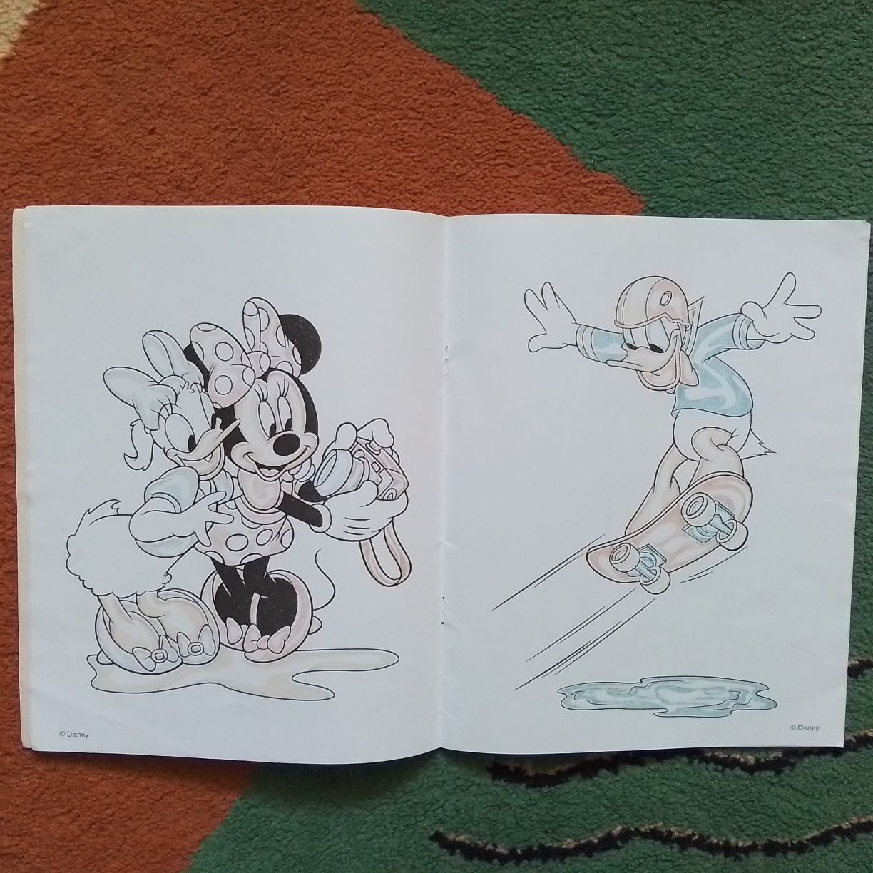 Kolorowanka wodna Disney Klub Przyjaciół Myszki Miki, Maluj wodą!