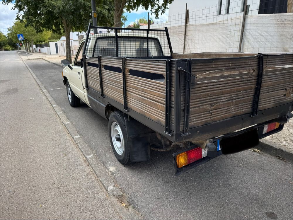 Toyota Hilux 2.4 120.000 kms reais
