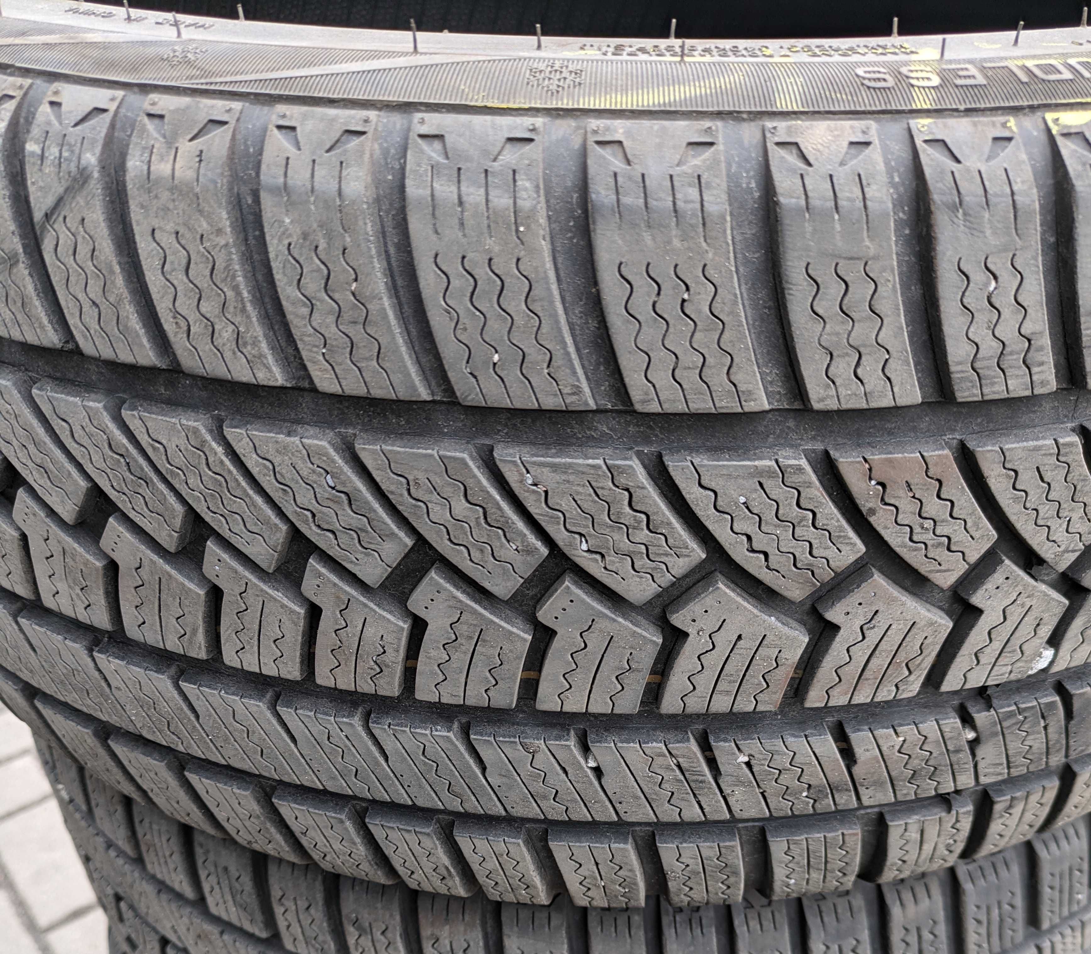 4 Шини Зимові Torque Winter TQ022 245/40 R18 97H XL