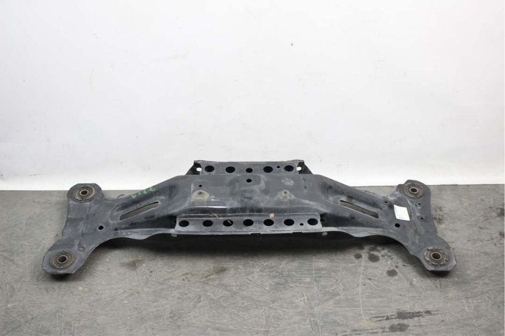 Балка передняя задня Toyota Lexus Nissan Mitsubishi Subaru Honda Mazda