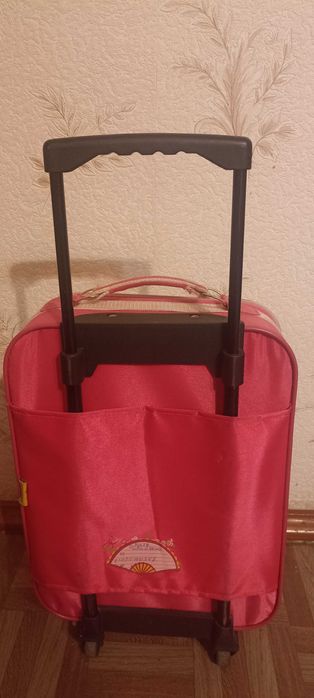 Валіза /чемодан дитяча на колесах з телескопічною ручкою