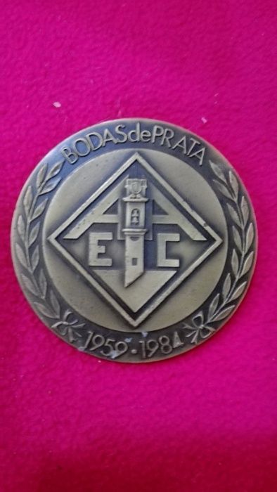 Medalha Comemorativa - Associação de Estudantes de Coimbra