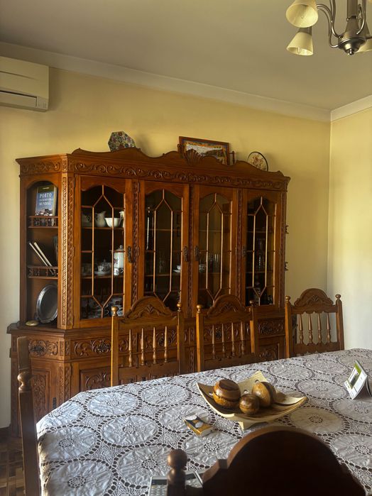 Armário para sala cristaleira