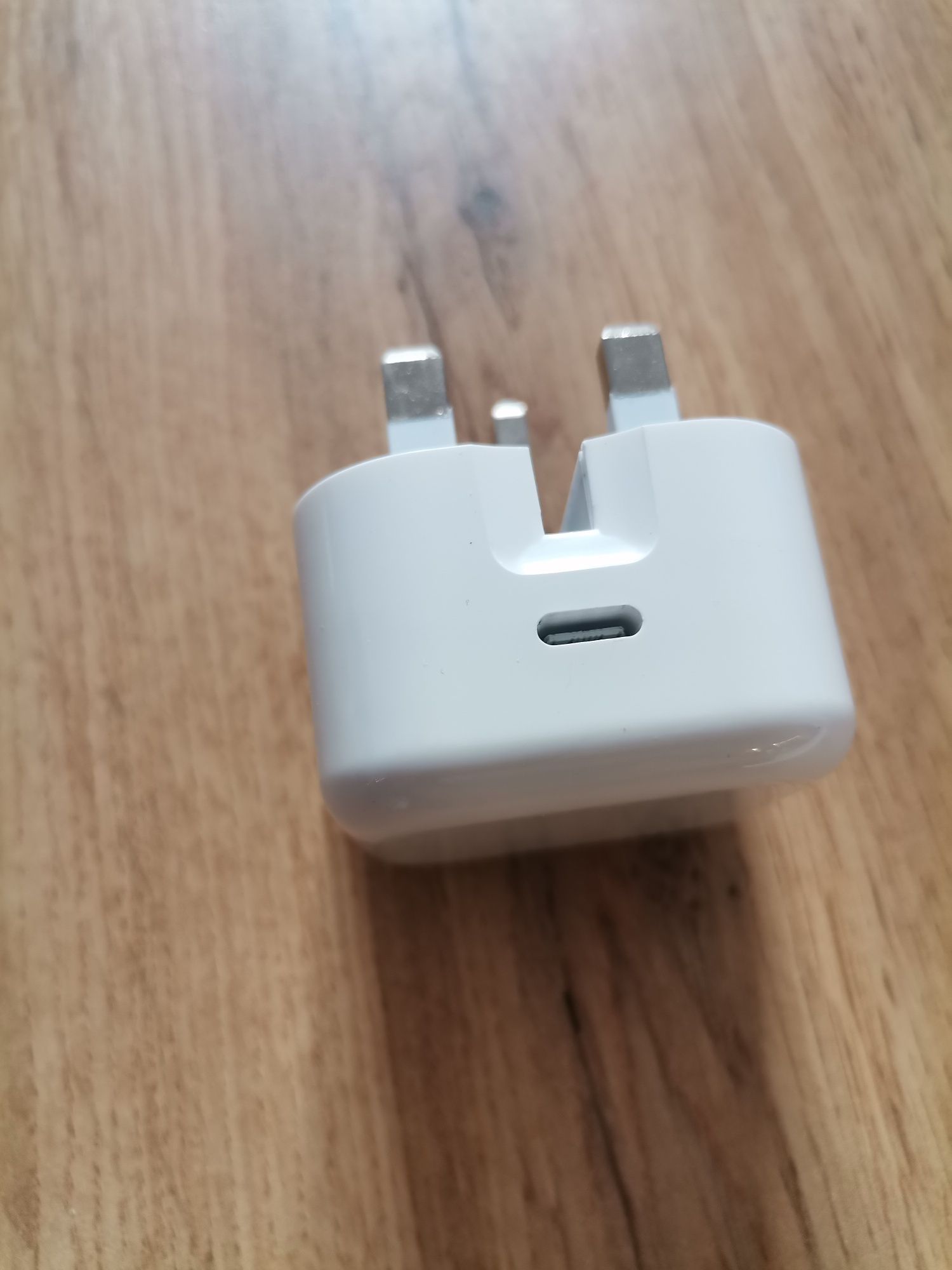 Ładowarka do telefonu Tabletu 20W USB-C Apple iPhone Lightning 3A