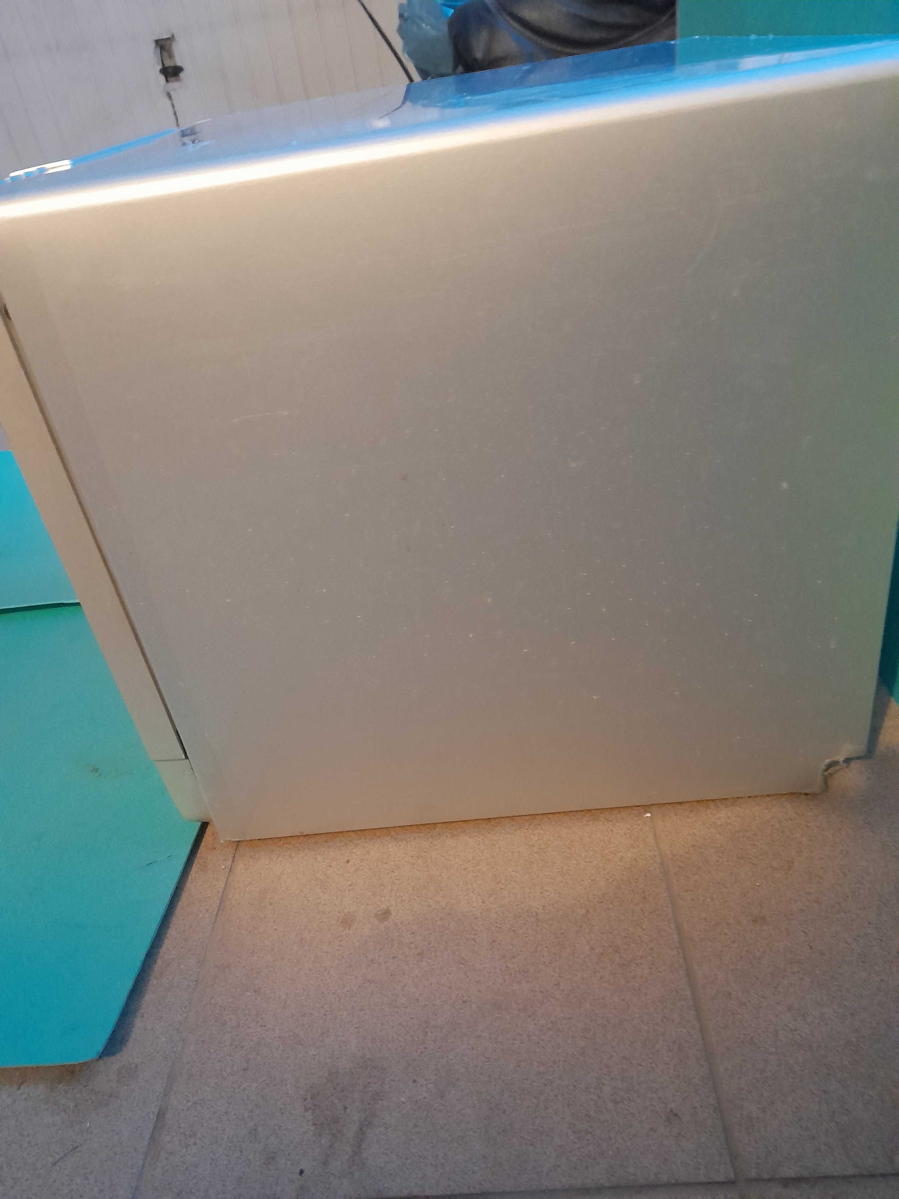 Zmywarka kompaktowa Electrolux ESF2300OS