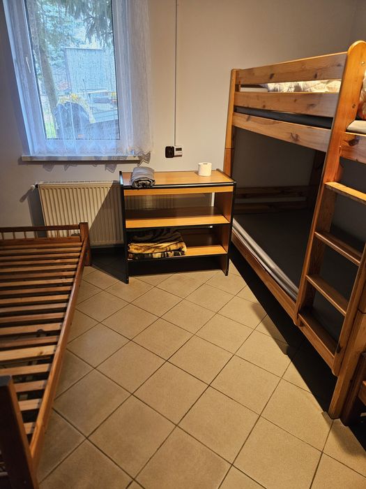 Łóżko drewniane kilka sztuk