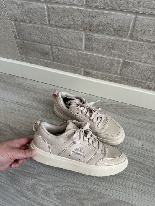 Кеди adidas оригінал 38 розмір 24,5 см