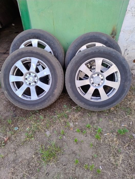 Продам диски з ризиною R17 5-112