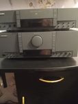 Продается стойка сд плеер и усилитель ресивер Grundig 210