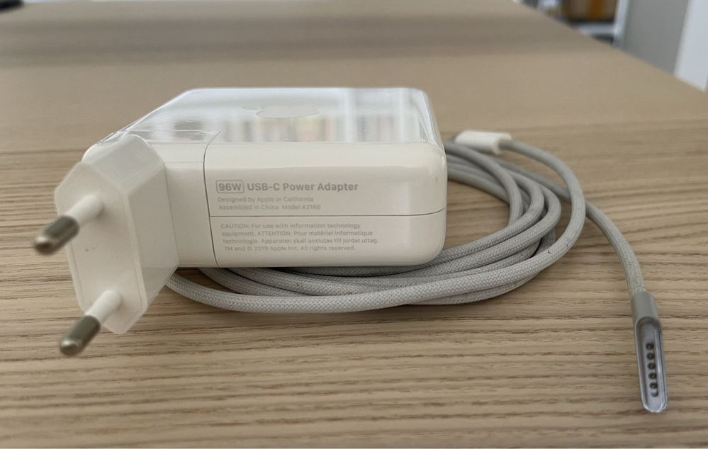 Carregador 96watts Usb-c Apple para Macbook Pro com cabo Magsafe 3