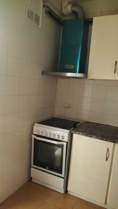 Arrenda-se Apartamento T2 - Fundão