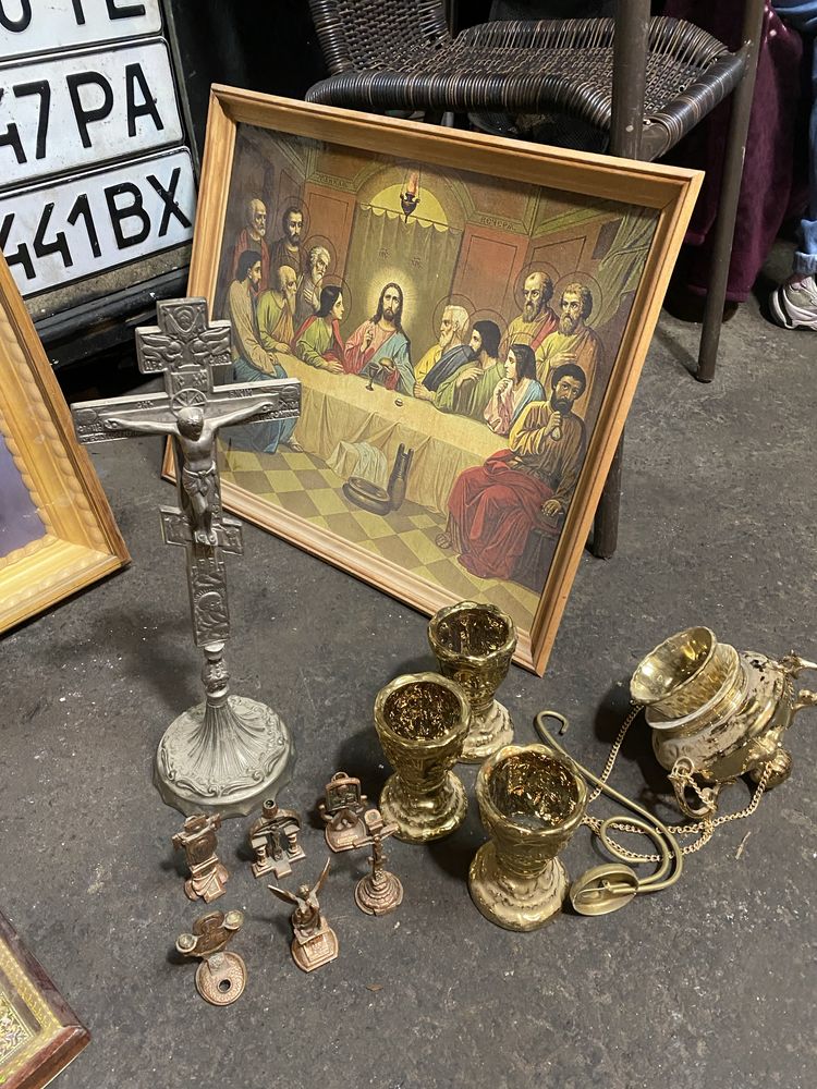 Церковная утварь , посуда , подсвечники