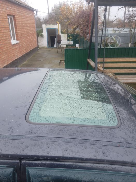 Продам автомобіль Пежо 605