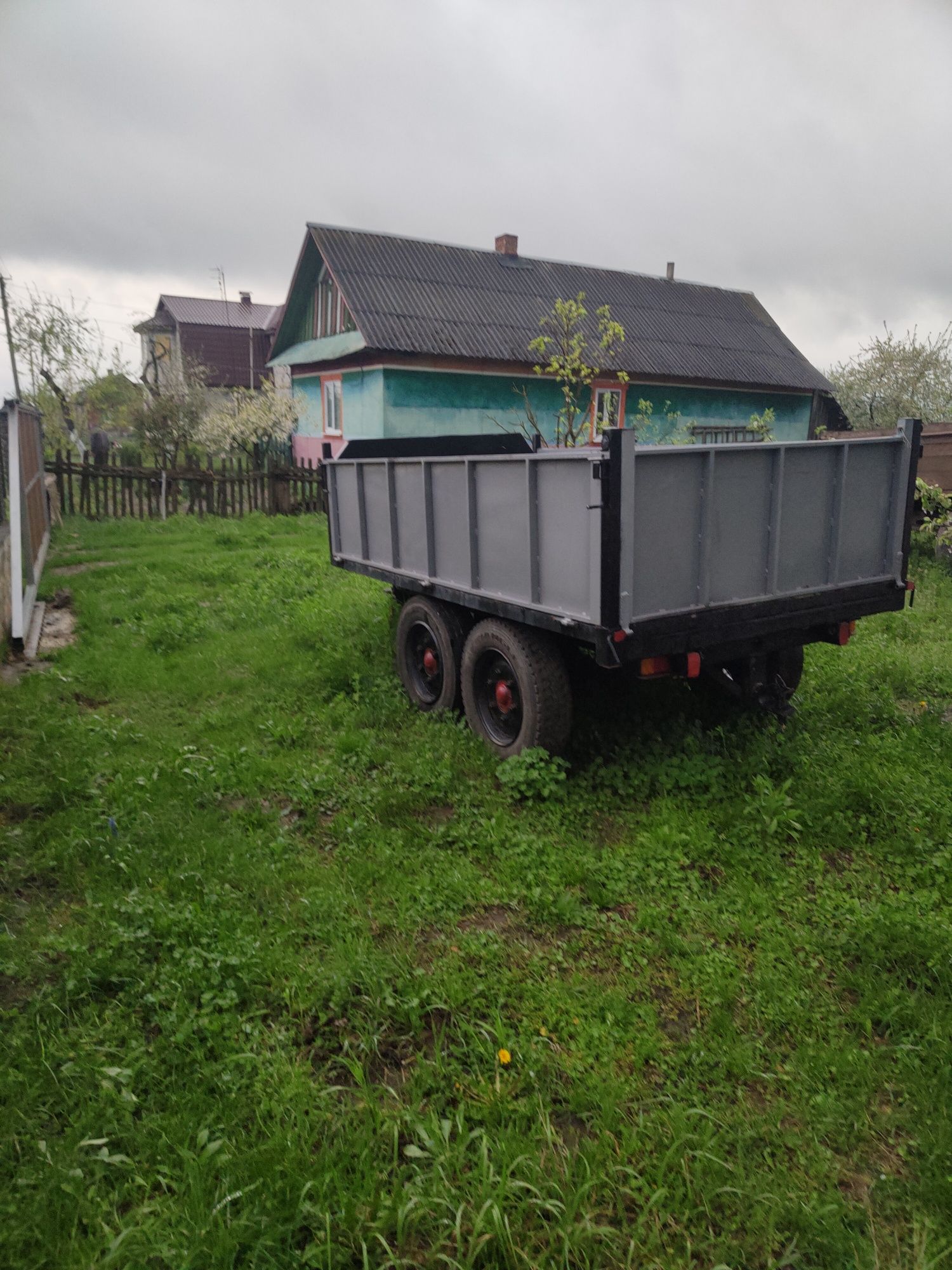 Продам причіп до трактора самосвал