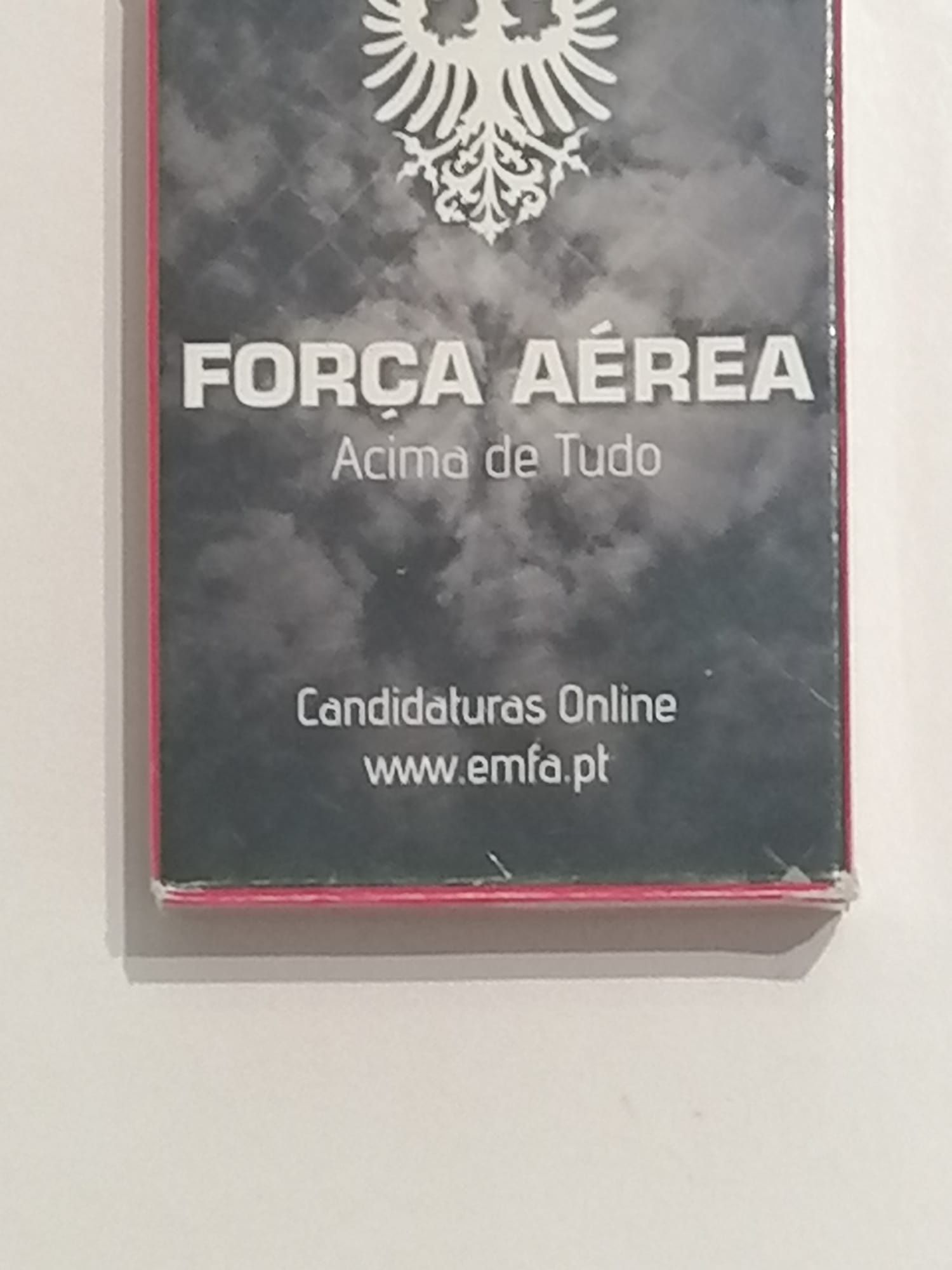 Baralho 54 cartas edição Força Aérea Portuguesa, em estado novo