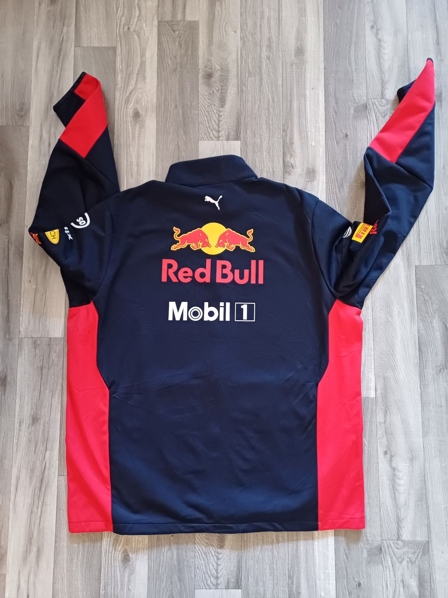 Softshell Puma Red Bull Aston Martin