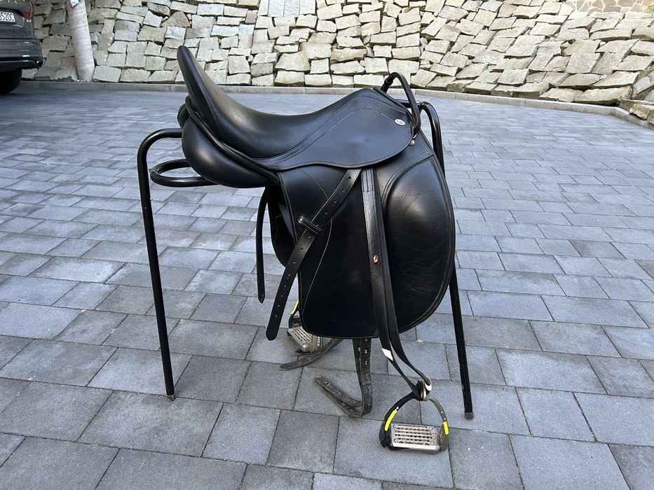 Siodło Kentaur Madea II 17” czarne