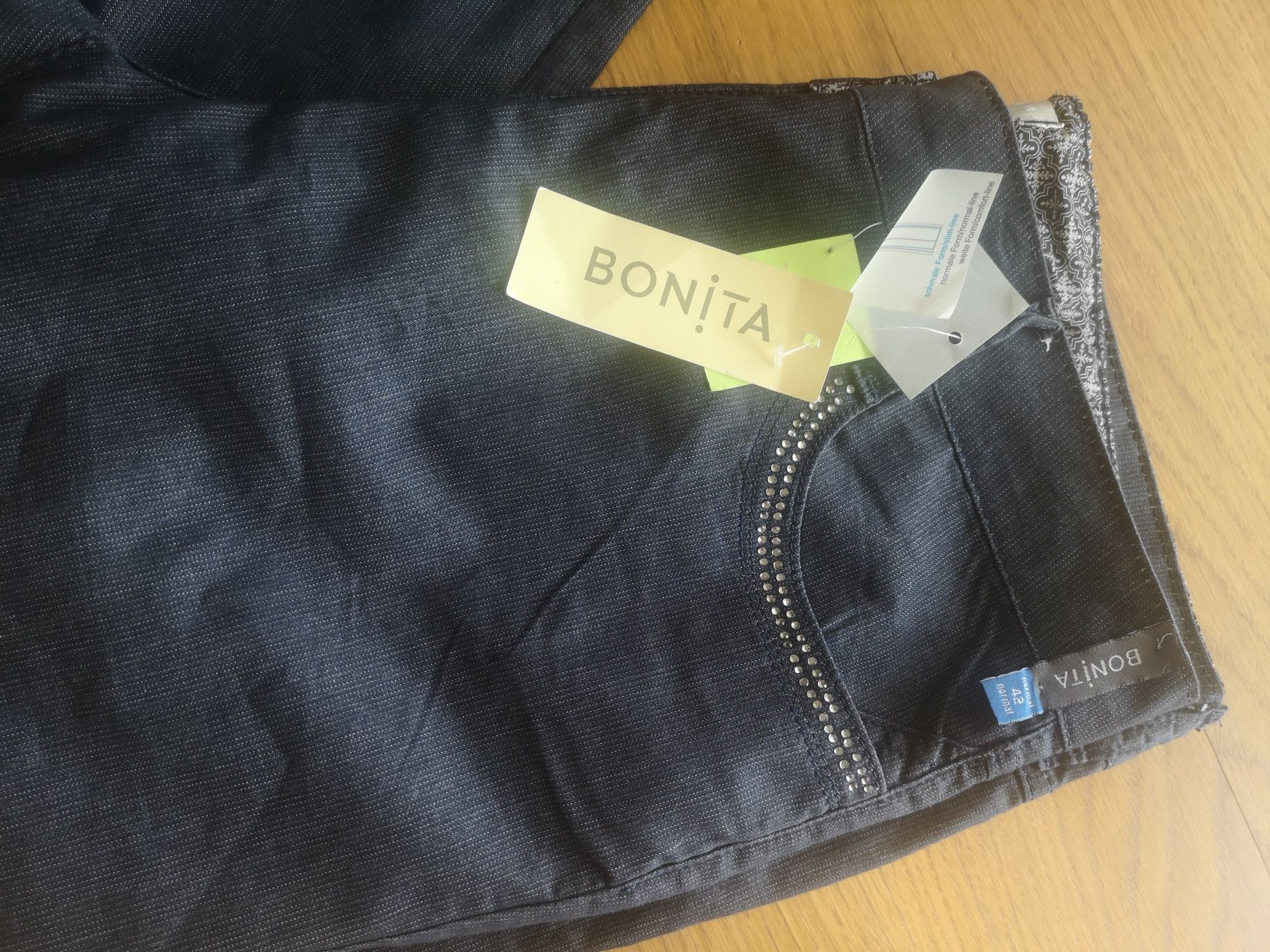 Oryginalne Bonita nowe 42 XL  markowe spodnie damskie