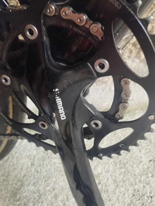 Bicicleta pinarello em carbono
