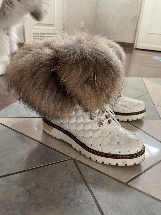 L estrosa skorzane botki ocieplane z futrem