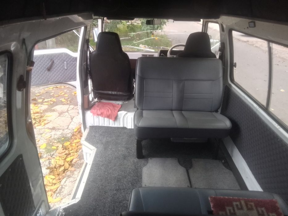 Продам Toyota Hiace 1990г.