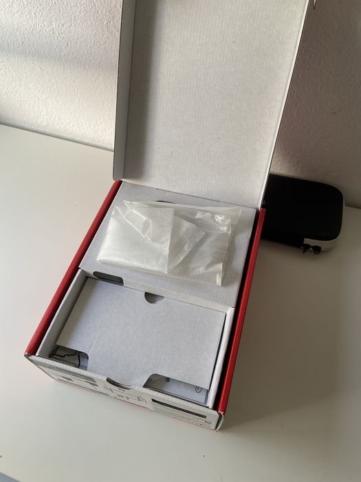 Nintendo Switch OLED - Excelente Estado