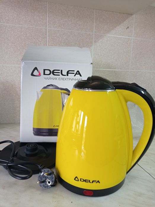 Электрочайник DELFA новый