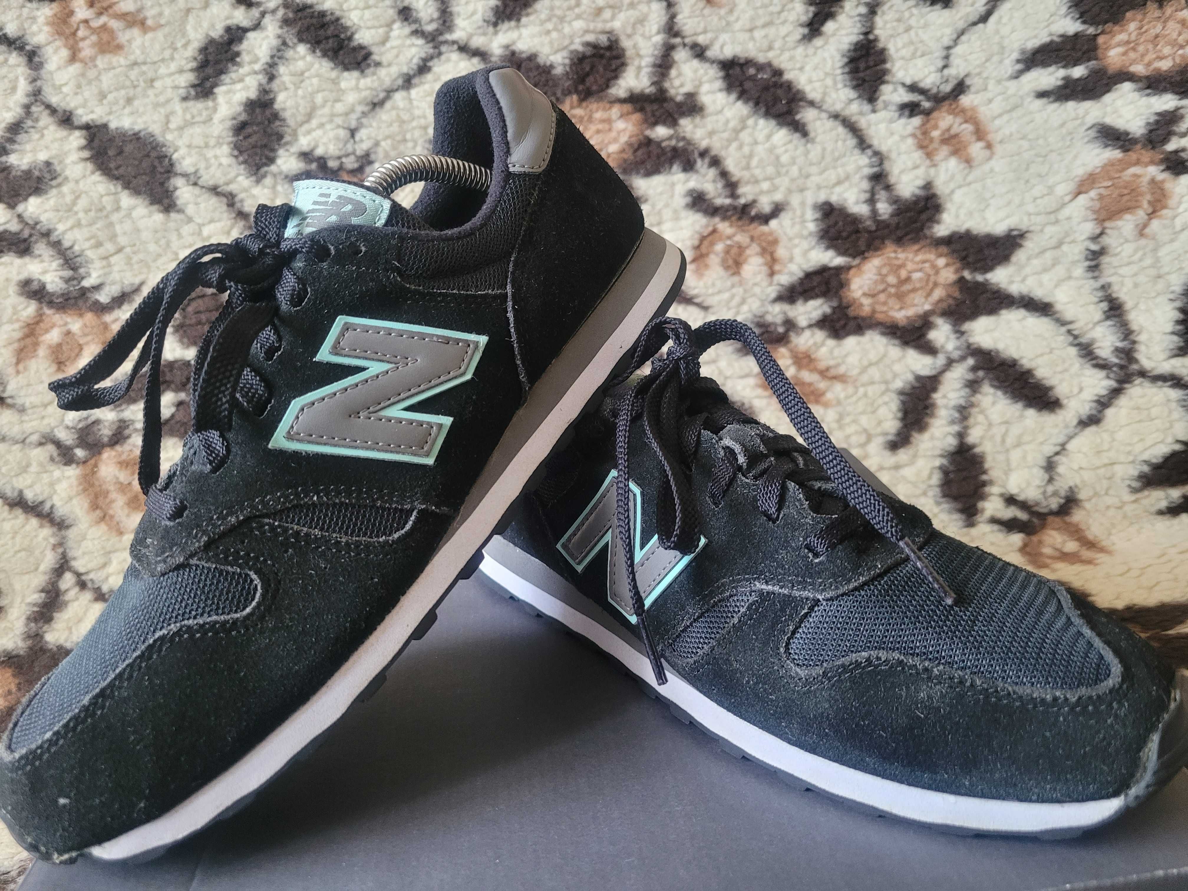 Ekstra sportowe sneakersy New Balance ML373 r.40,5 zamsz wkł.25,5 cm