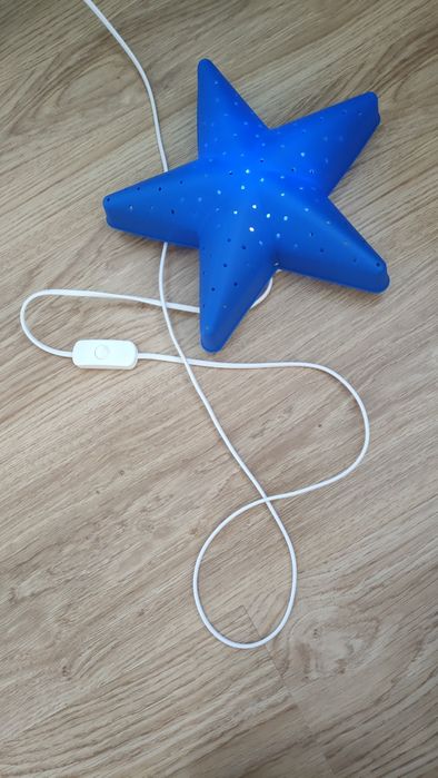 Lampka nocna gwiazda Ikea