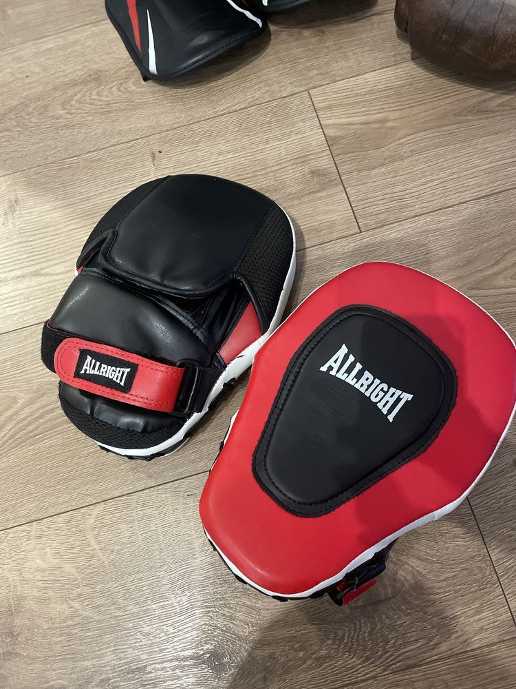 Zestaw ochraniaczy box K1 muai thai