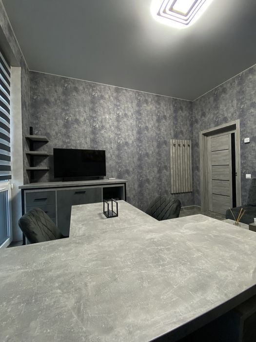 Оренда комерційного приміщення ( Офіс ) цент міста