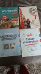 Vendo caderno de atividades escolares