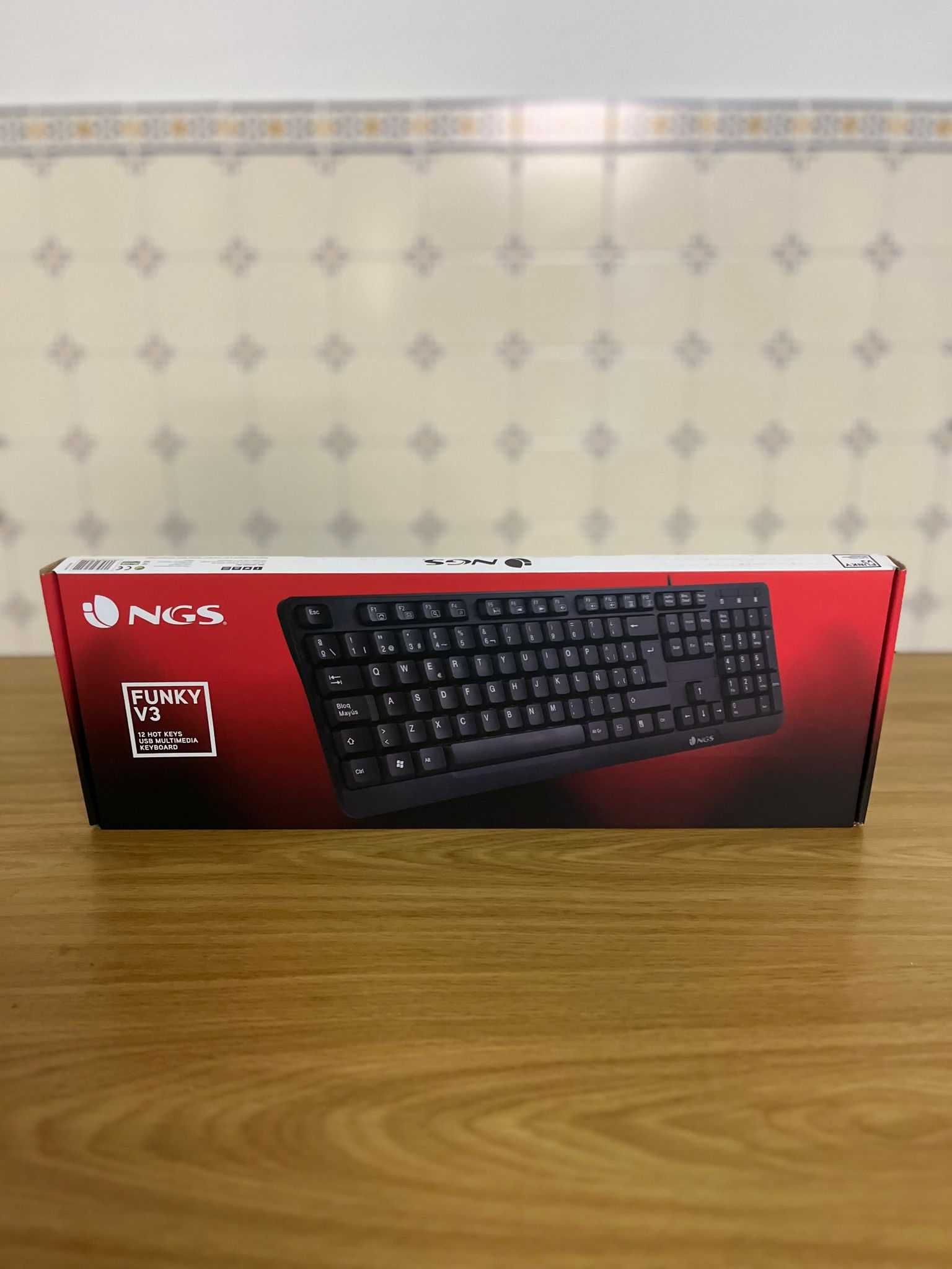 Teclado NGS FunkyV3 PT USB