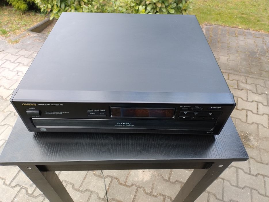 Zmieniarka Onkyo DX-C110 - Zadbana