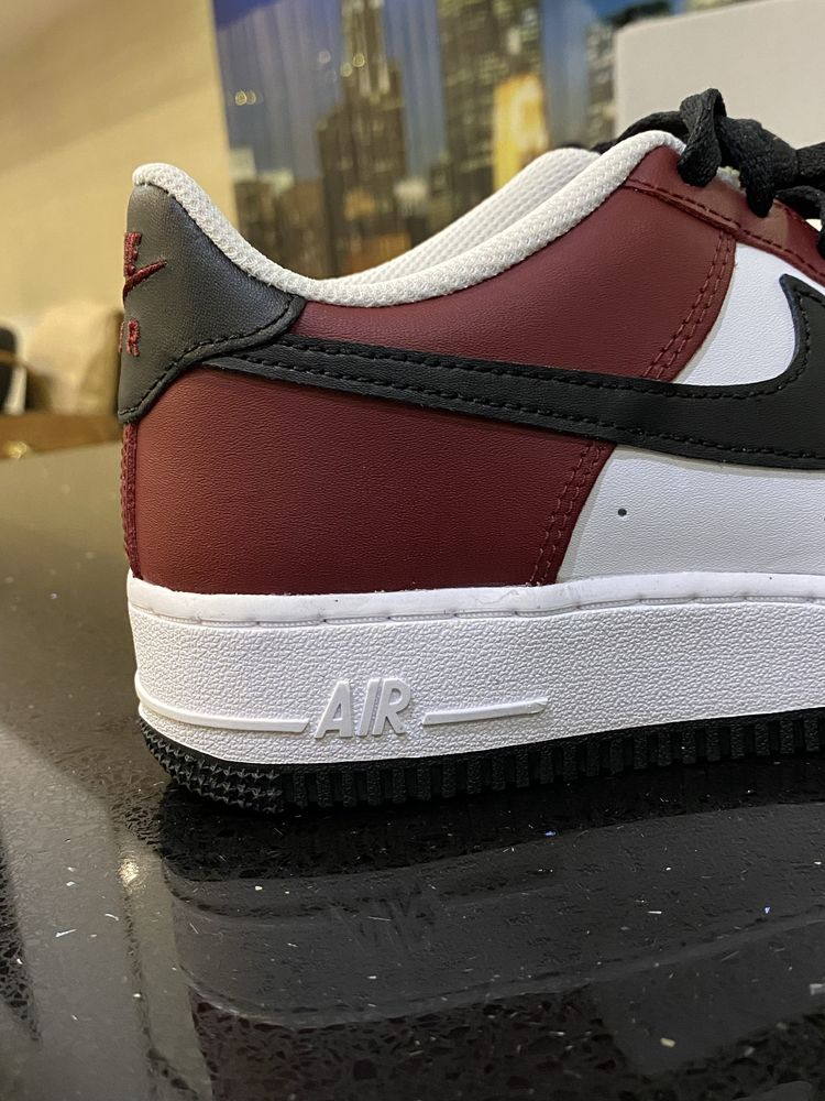 Buty Nike Air Force 1 Low LV8 Chicago 38,5 Red Black White AF1 Nowe OG