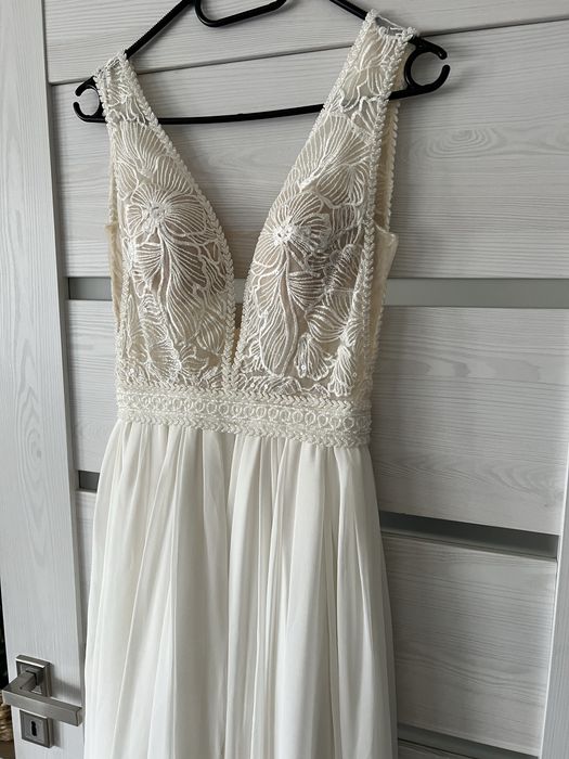 Suknia ślubna rozmiar S wzrost 172 obcas 5 cm stan idealny