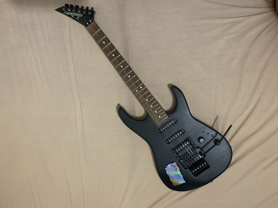 Jackson floyd rose + fender squier 38w guitar