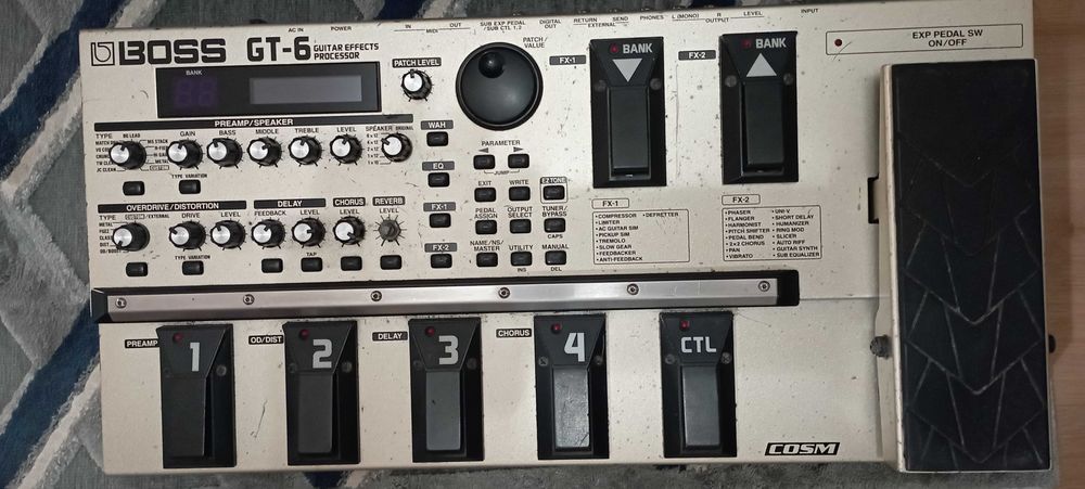 Pedaleira Boss GT-6 Guitarra