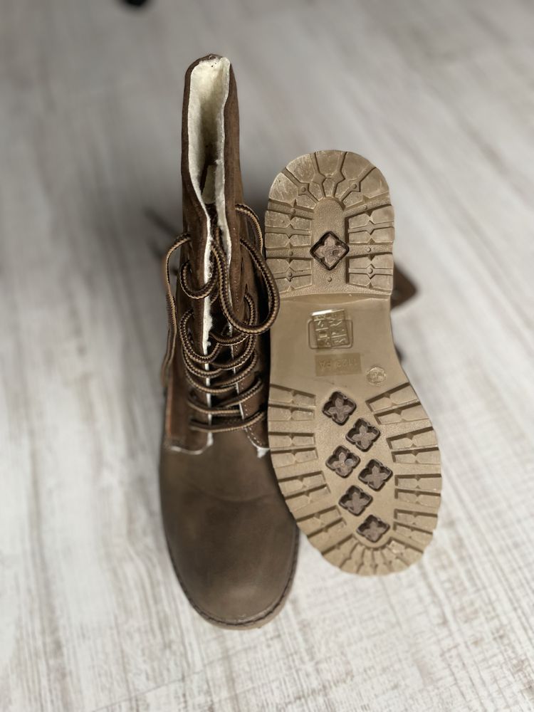 Buty zimowe, trapery ocieplane