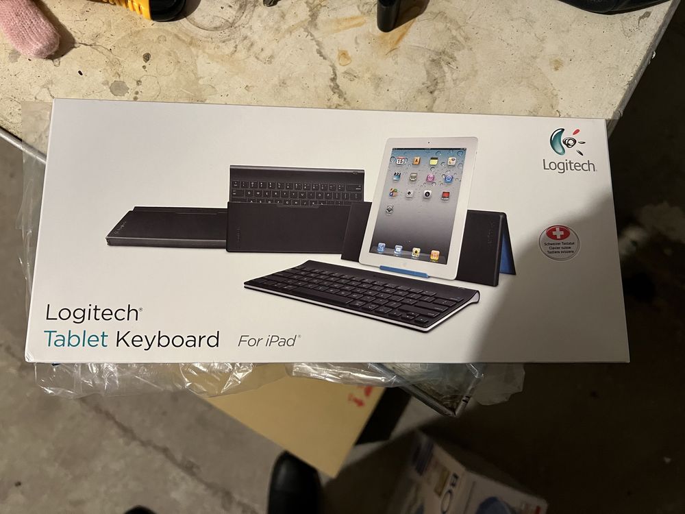 Wi-fi Клавіатура Logitech Table Keyboard для Ipad, Ipad2